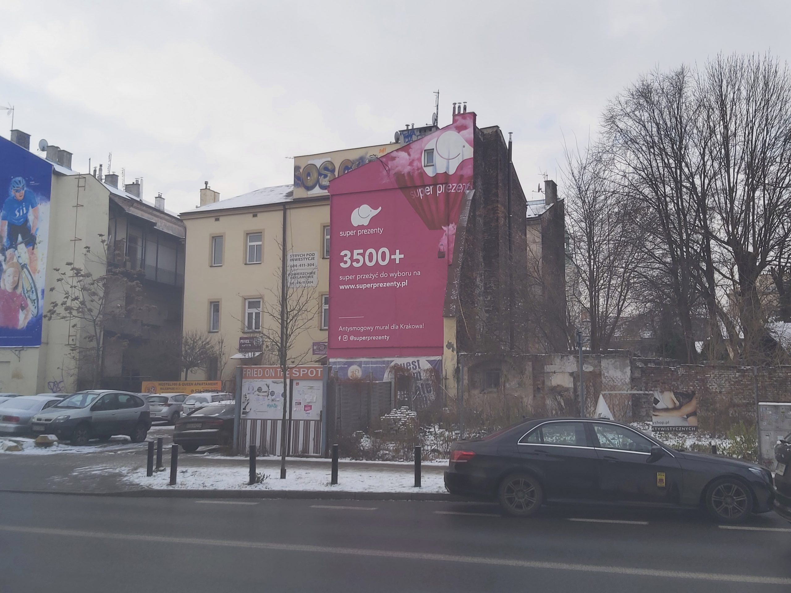 Super Prezenty inwestują w mural oczyszczający powietrze – tym razem w Krakowie!